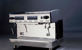 特價(jià)供應(yīng)半自動(dòng)咖啡機(jī) 工廠直供，高性價(jià)比家用電器首選